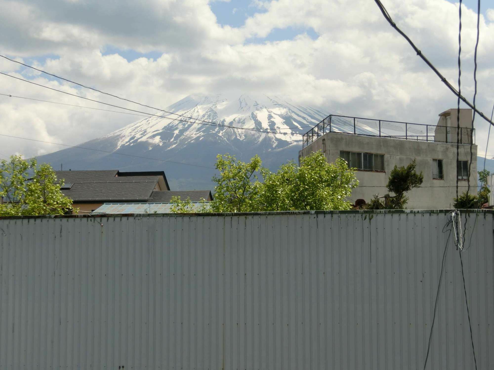 Mt Fuji Hostel Michael'S Fujiyoshida Exterior photo