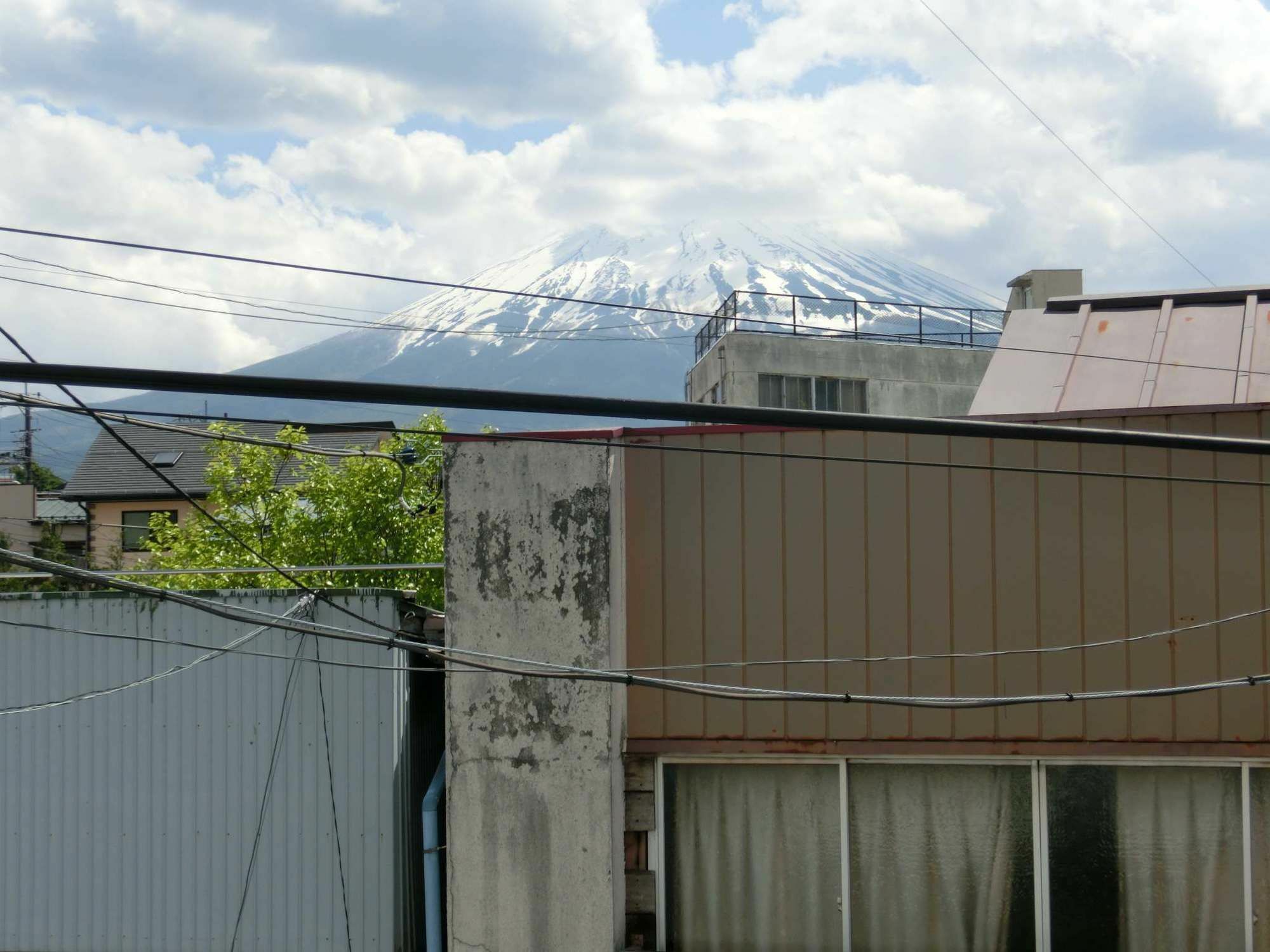 Mt Fuji Hostel Michael'S Fujiyoshida Exterior photo